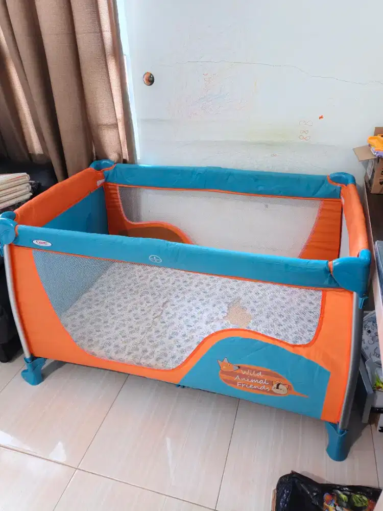 Tempat Tidur Bayi / Box Bayi - bagus dan kokoh DIJUAL SANGAT MURAH