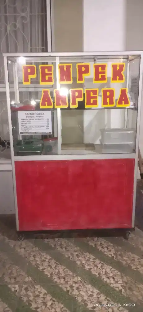 Dijual Etalase gerobak