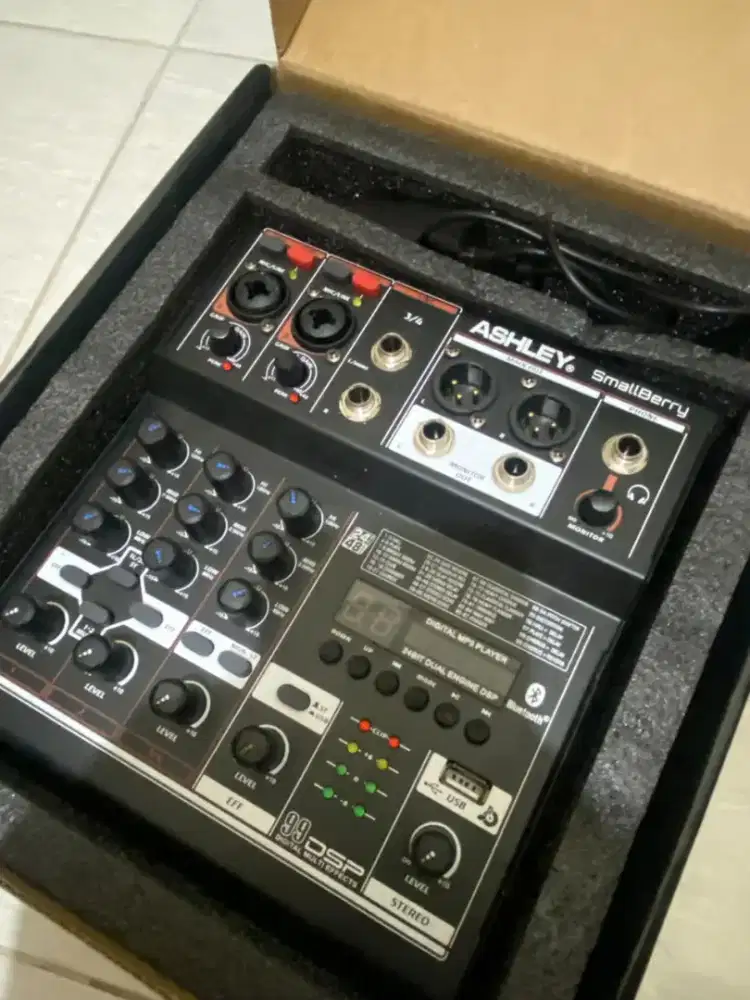 Mixer Ashley 4 chanel