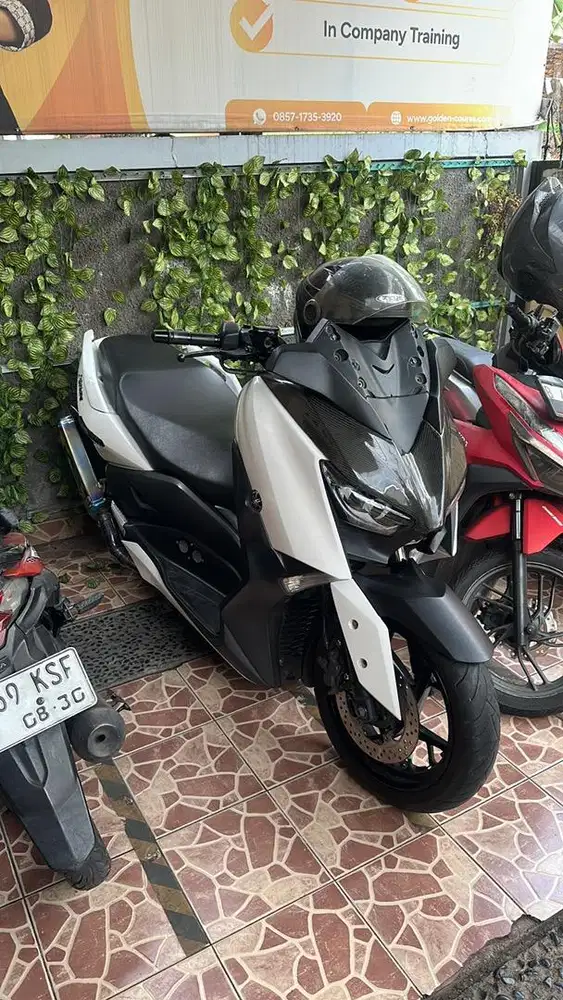 Yamaha Xmax 2017