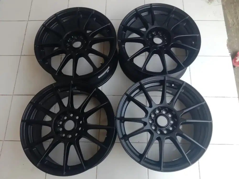 Velk ring 18 like new