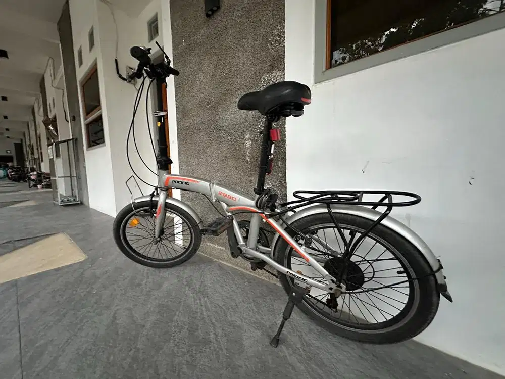 SEPEDA LIPAT PACIFIC 2990
