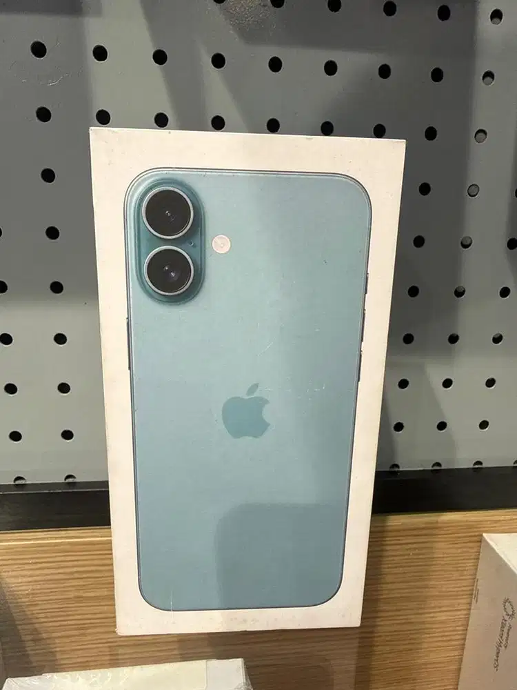 Iphone 16 plus teal 128gb Baru free adpater apple