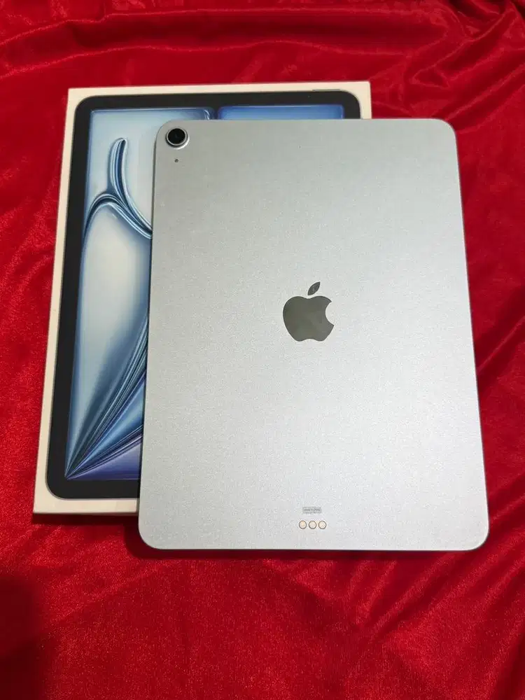 ipad M3 128 IBox Bh 93% iceBlue Like new