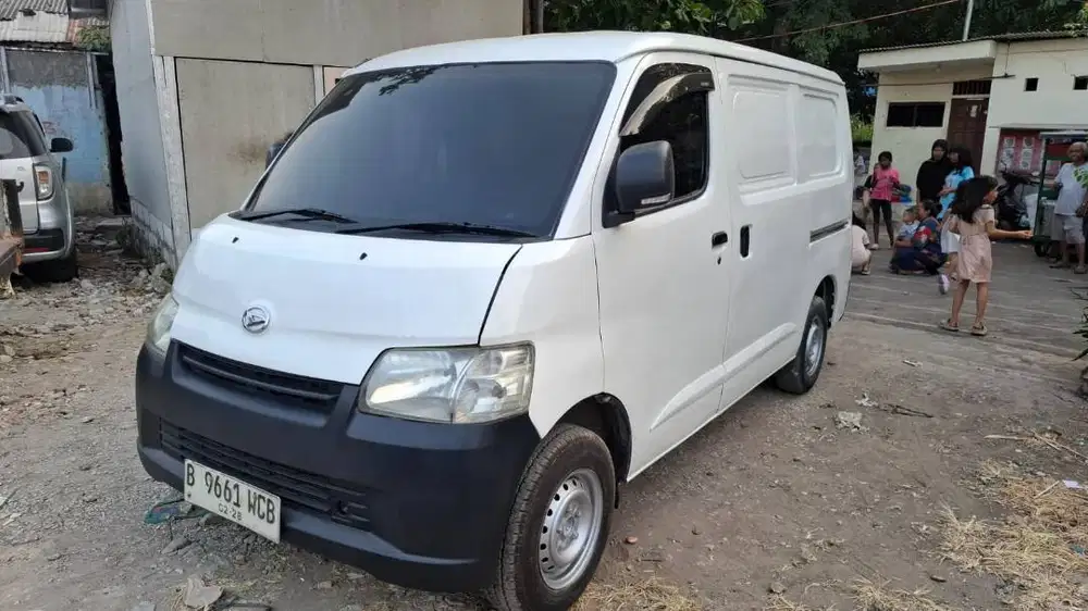 Gran max blind van 2017 pajak panjang full setahun