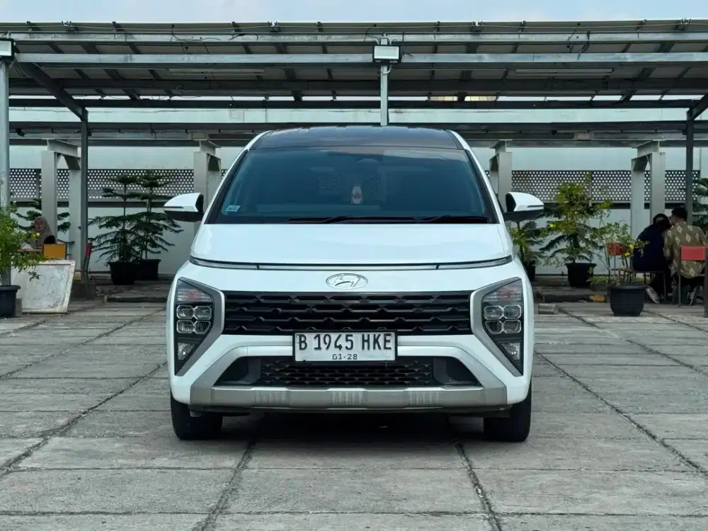 Hyundai Stargazer Prime Captain Seat  AT Matic 2022 / 2023 Plat Ganjil