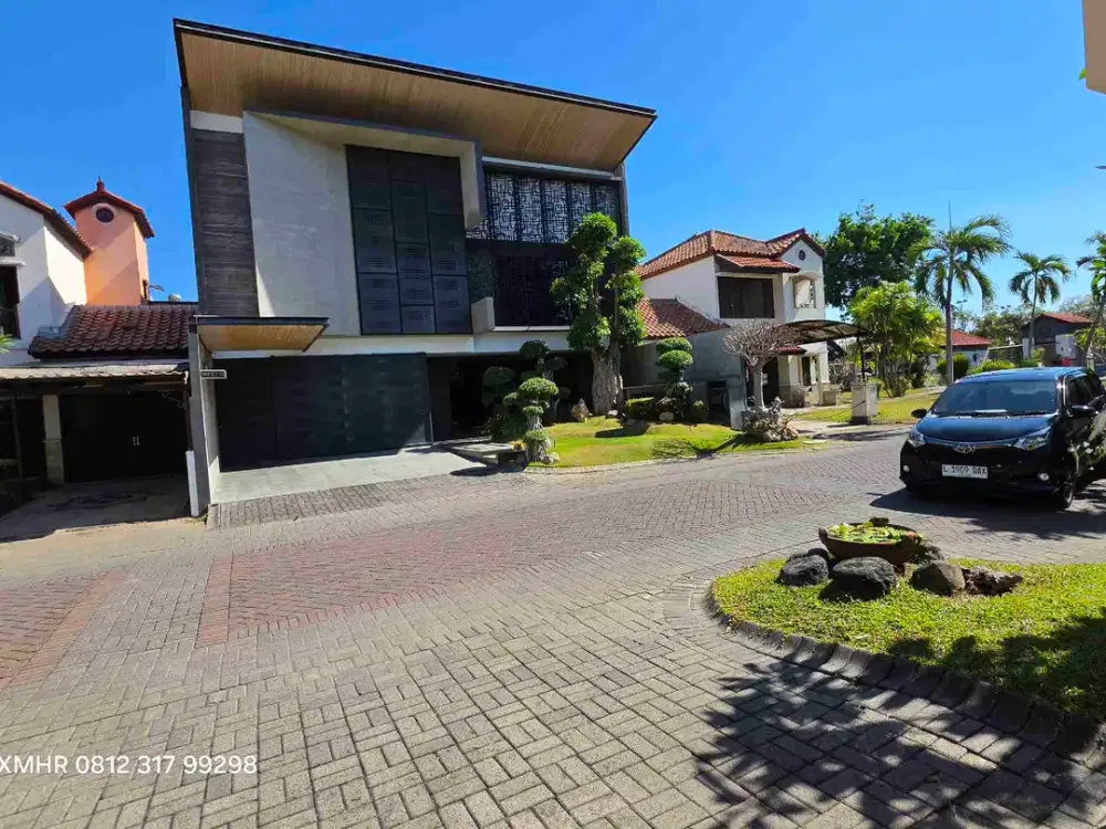 Rumah Premium Artistik di Cristal Golf Citraland Surabaya | LT 280 M² LB 475 M²