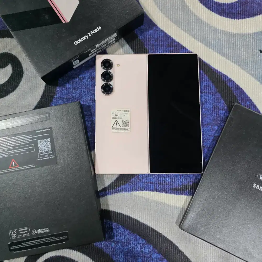 Samsung Galaxy Z fold 6 5G 12 internal 256 gb second