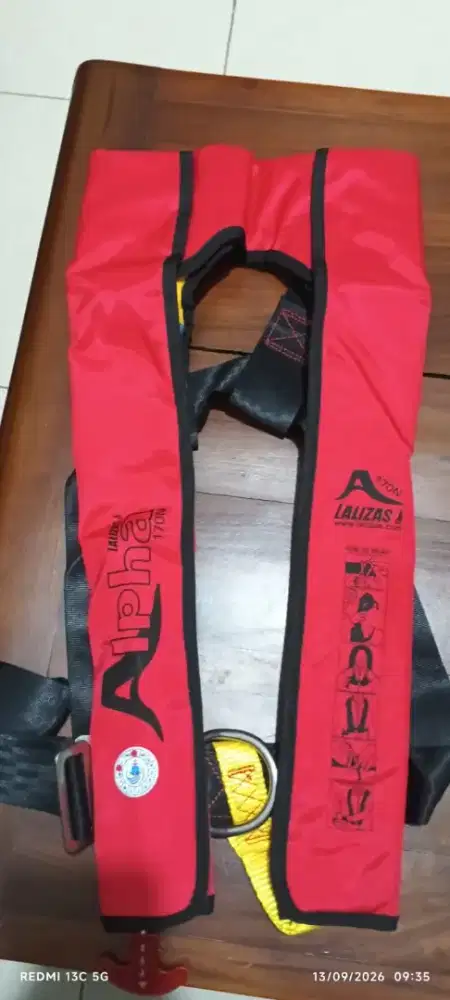 Life jacket lalizah