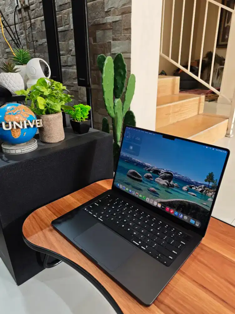 Laptop MacBook Pro M5 16/1TB Ibox 2027