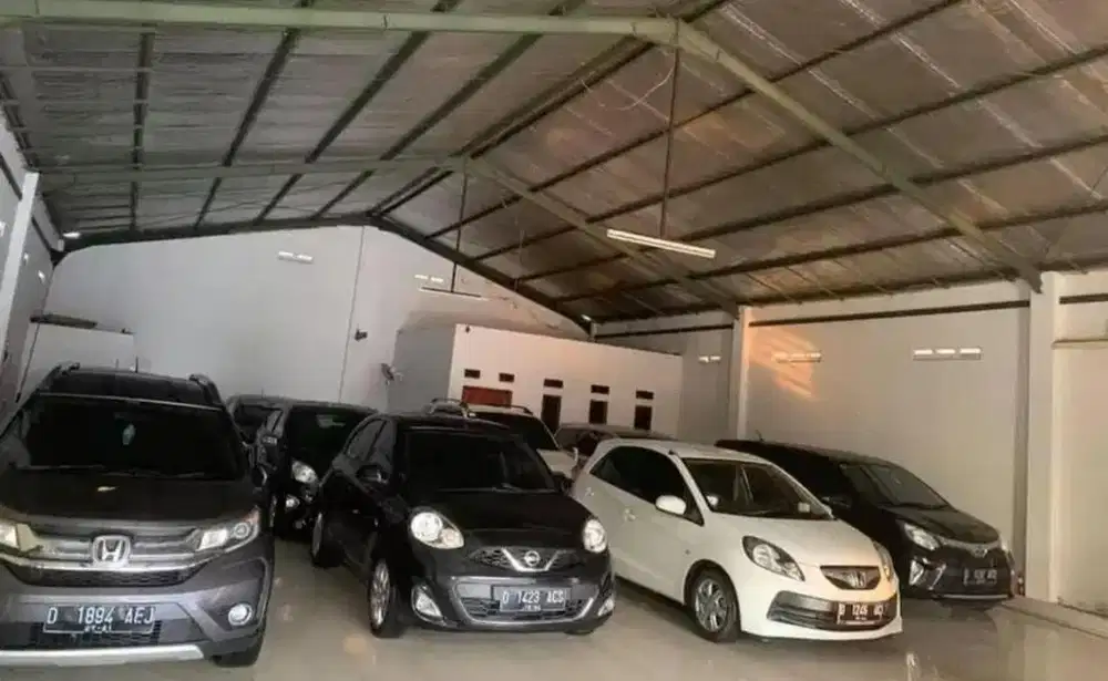 Di jual tanah dan bangunan cocok untuk usaha lokasi startegis