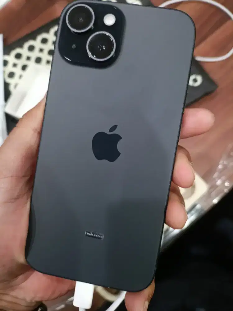 iPhone 15 128GB iBox