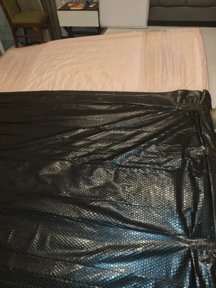 Cari 2org bantu angkat furnitur untuk  pindah rumah