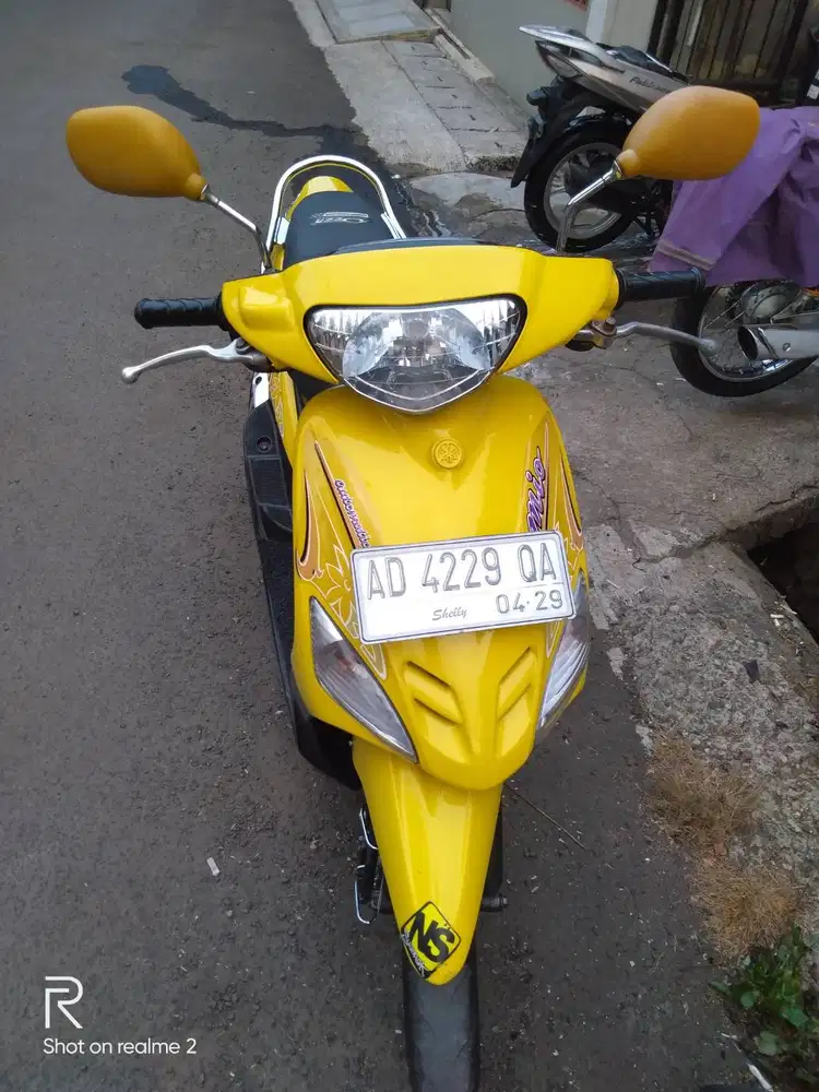 Mio 5TL th 2005 warna kuning