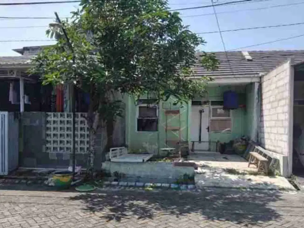 Dijual Via Lelang Rumah di Perum Swan Menganti Gresik