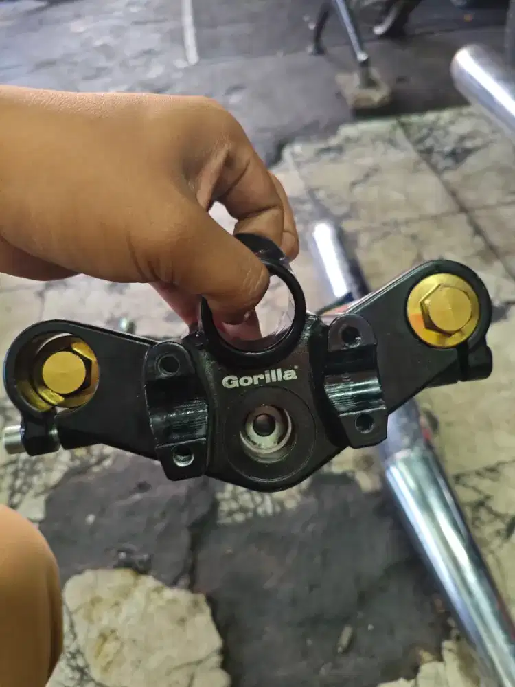 Shock depan ninja, knalpot boban, jok kw rx-king