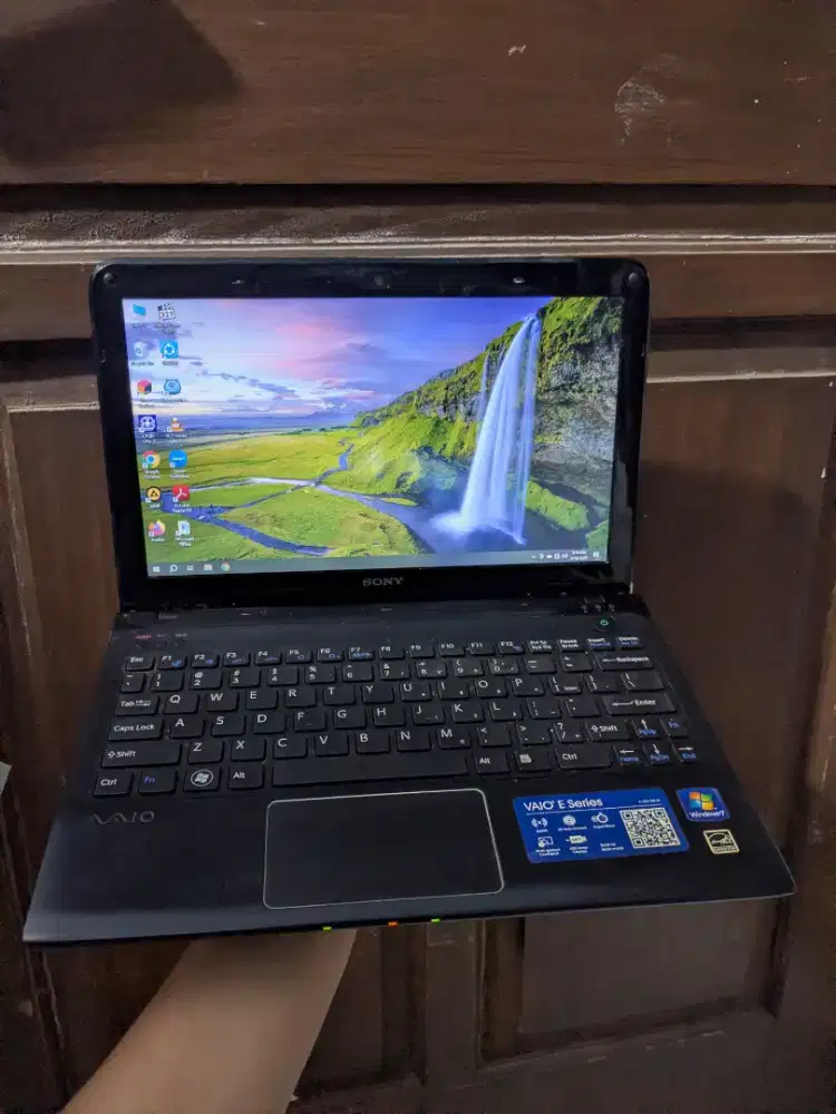 Laptop Sony Vaio E Series Ram 4 Normalan Tinggal Pake