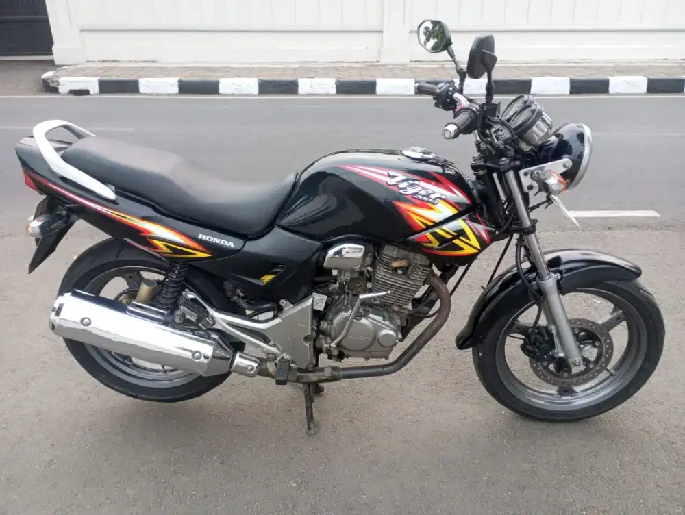 Honda Tiger 2000