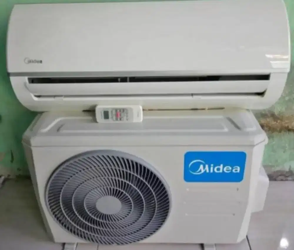 Jual ac Sharp 1/2 pk R32 lowwat 360 watt kondisi 95% ori semua