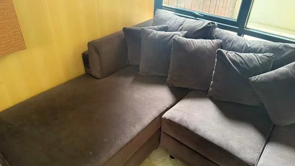 Sofa letter L masi seperti baru