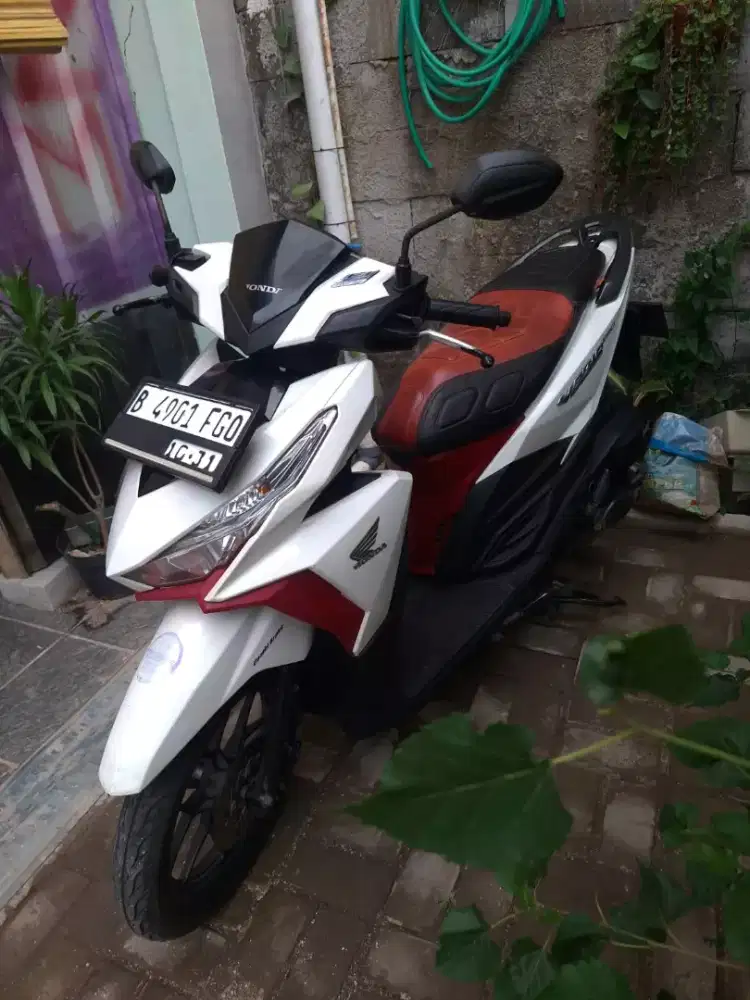 Vario 150 2016 led old