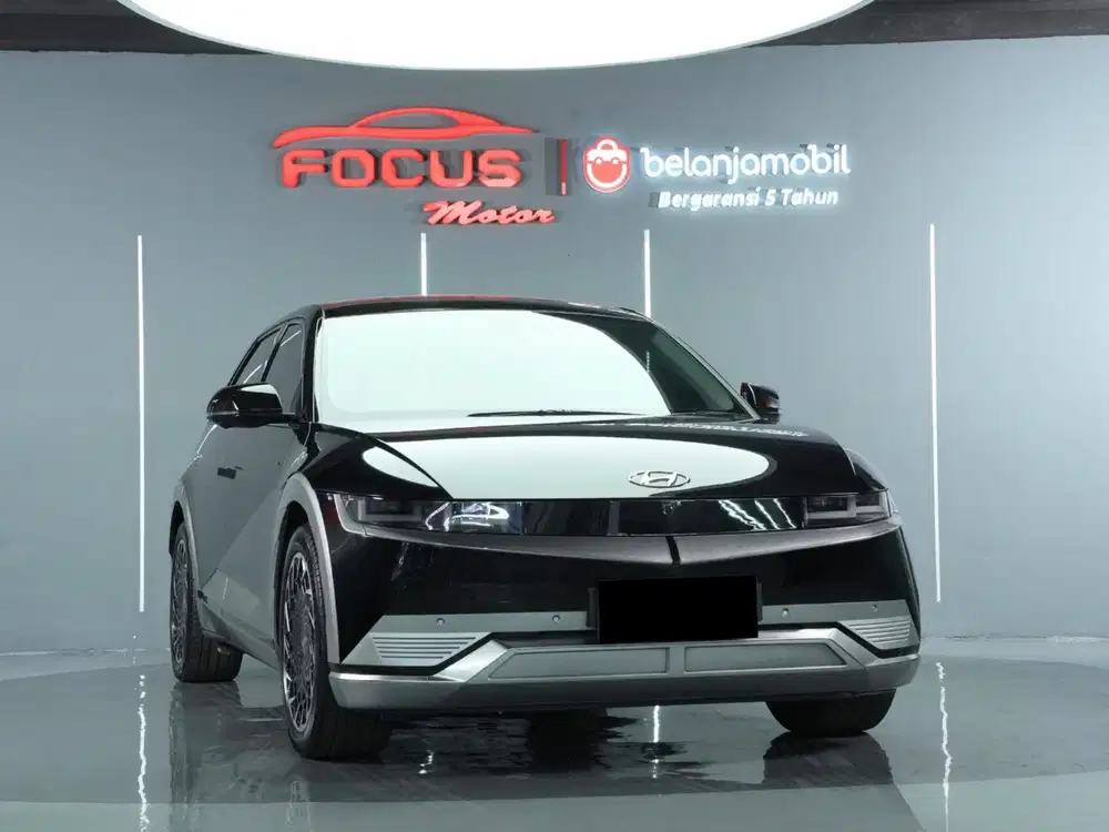 Hyundai ioniq 5 signature long range 2023 hitam