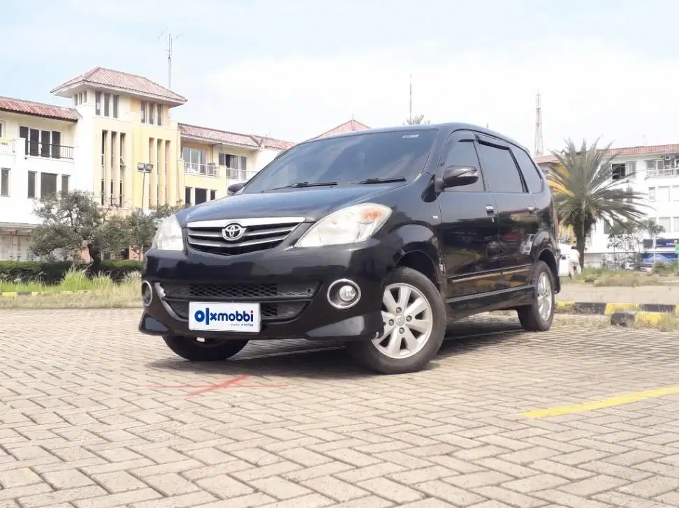 TDP 4, JT Toyota Avanza 1.5 S Bensin-AT Hitam 2010