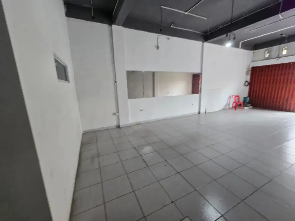 RUKO 3LT MURAH TENGAH KOTA DAN SIAP PAKAI LOKASI DEKAT JALAN RIAU PEKANBARU