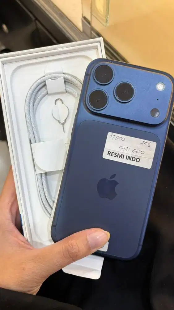 IPHONE 17 pro 256 second original