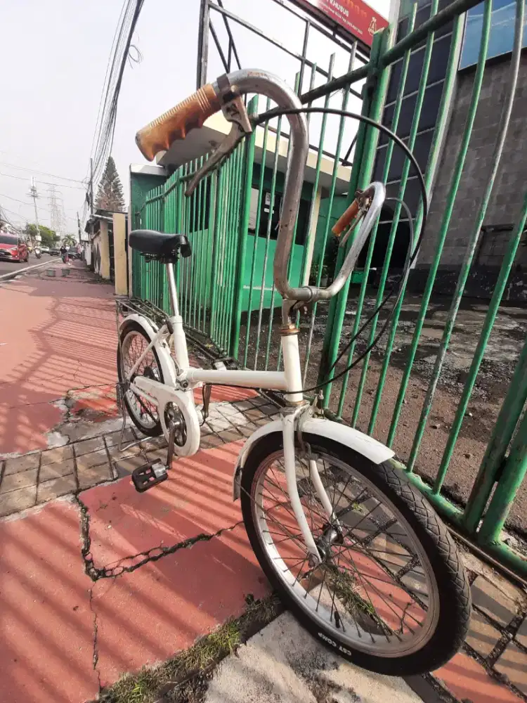 Sepeda Lipat Jadul Apolo