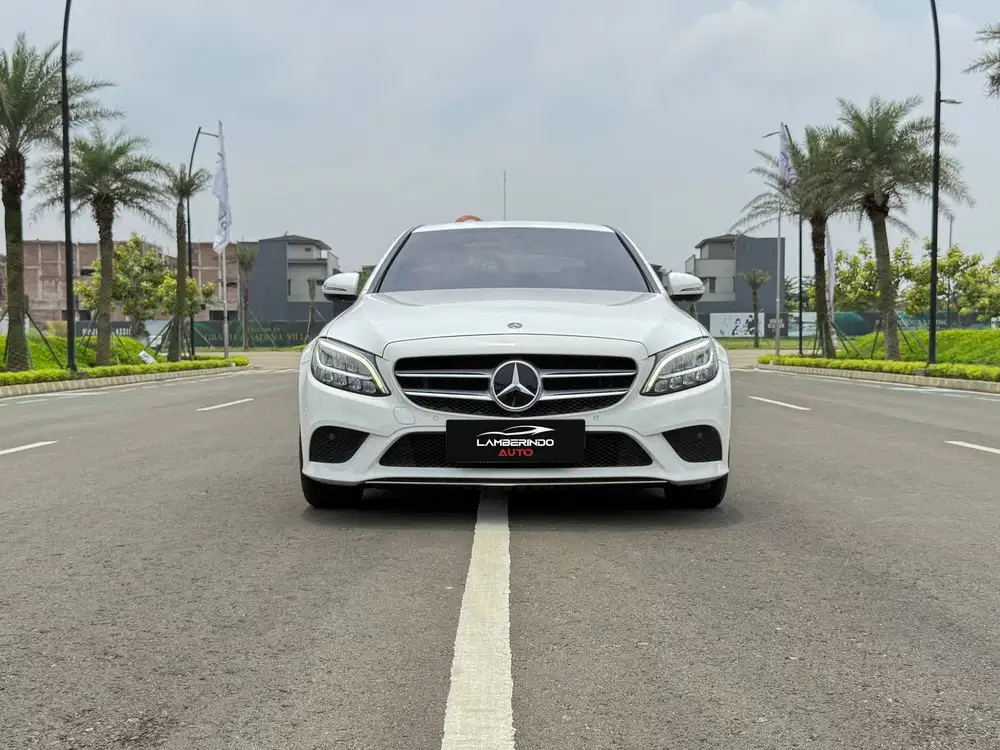 MERCEDES BENZ C200 EQ BOOST 2019