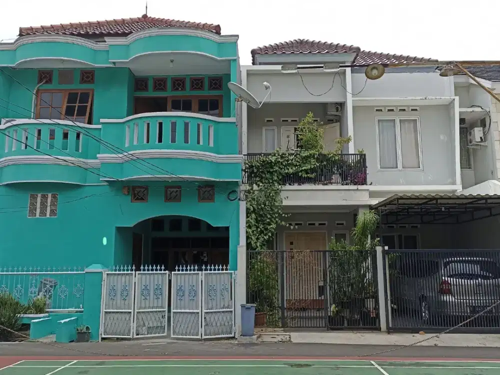 Rumah 2 Lantai 5 Kamar Tidur Disewakan di Tebet Barat Jaksel