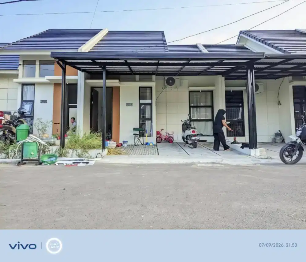 Kanopi baja ringan dan garasi