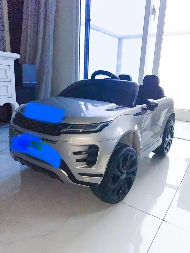 Mobil listrik mainan anak