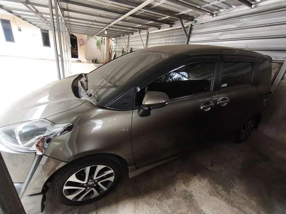 Toyota Sienta 2017 Bensin