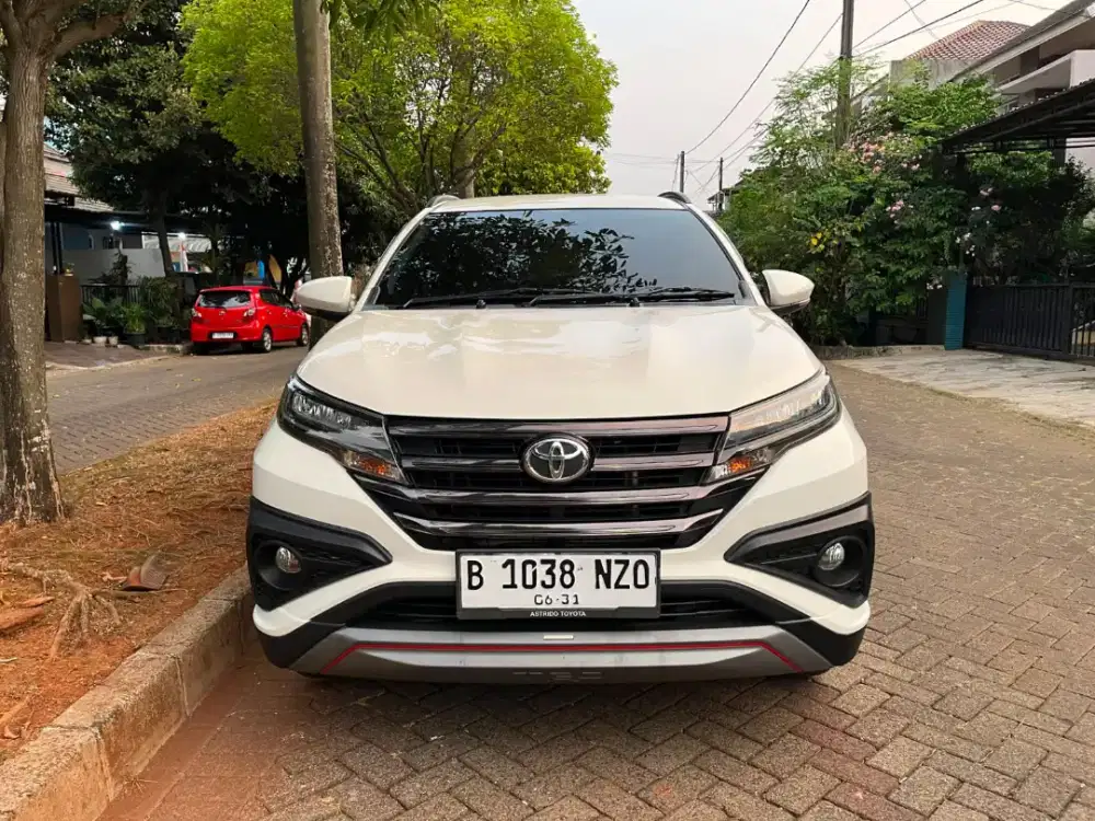 Toyota RUSH STRD AT 2021 Putih