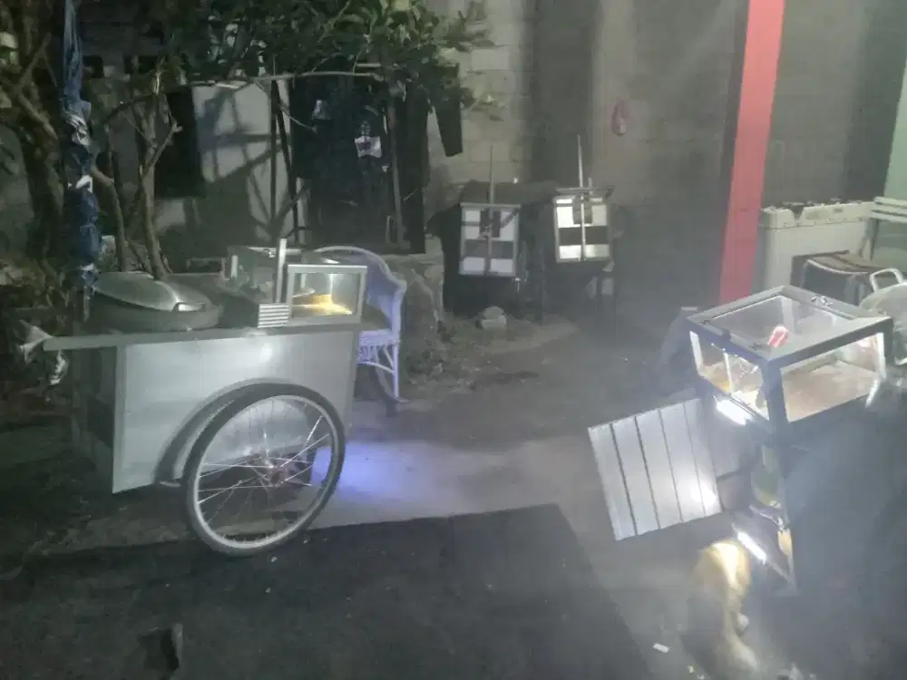 Di butuhkan yang siap jualan tahu bulat keliling