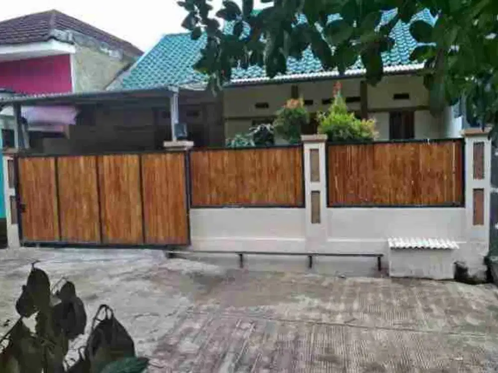 Rumah minimalis di komplek Cipageran Cimahi