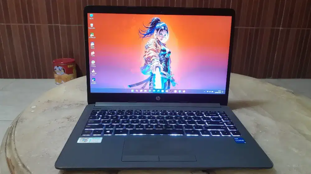 Laptop HP core i5 Ram 8GB ssd 256GB Iris Xe graphics Backlight GEN 11