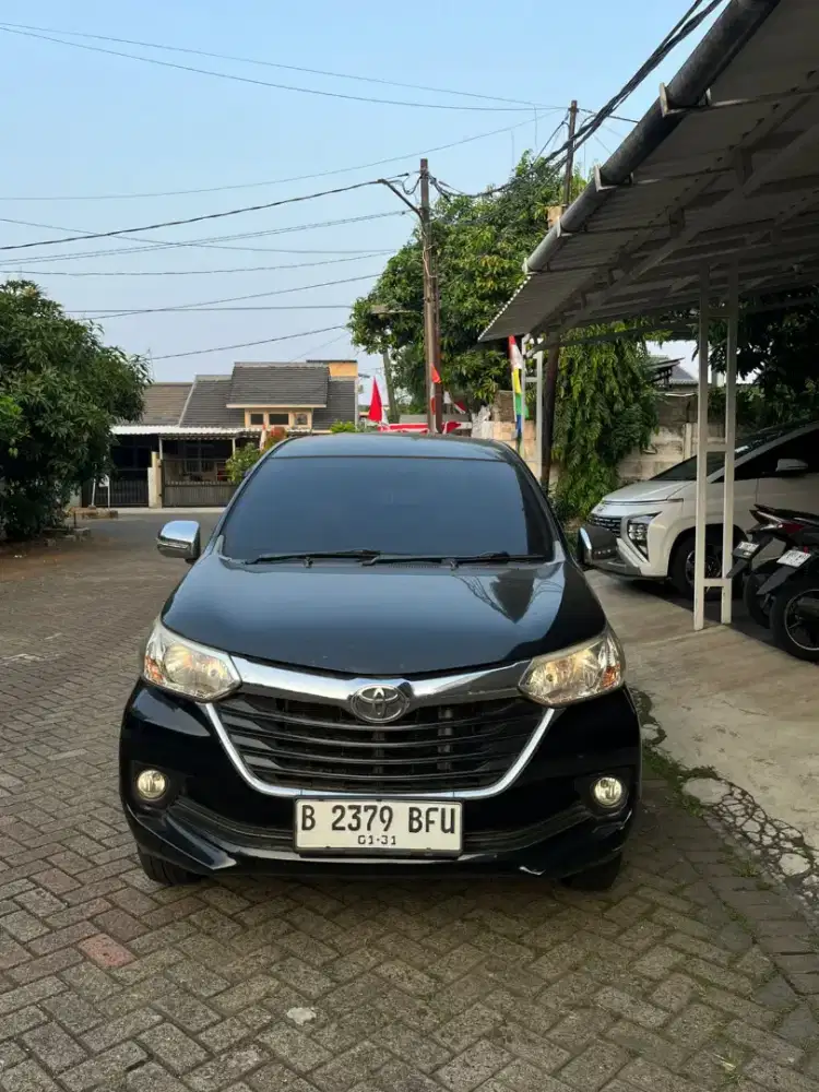 Toyota AVANZA G 1.3 AUTOMATIC 2015 HITAM