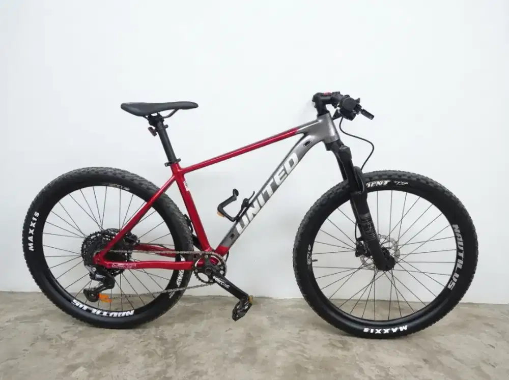 United clovis 5.10 seperti baru