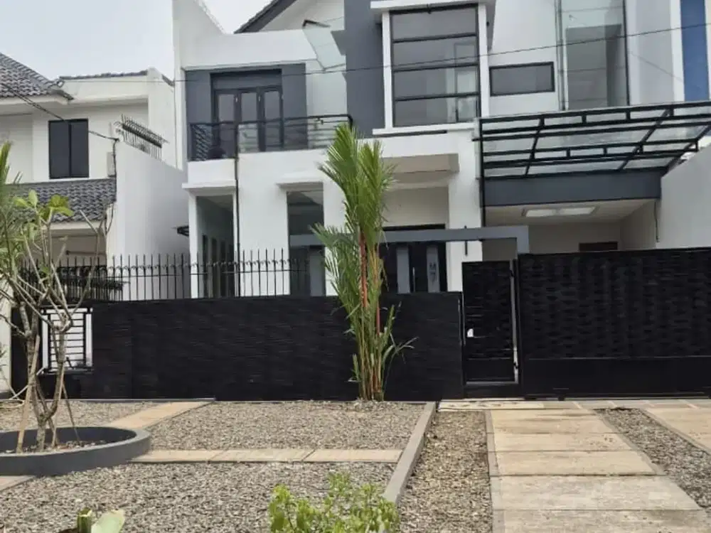 Rumah 2 Lantai Full Renov di Joglo Kembangan