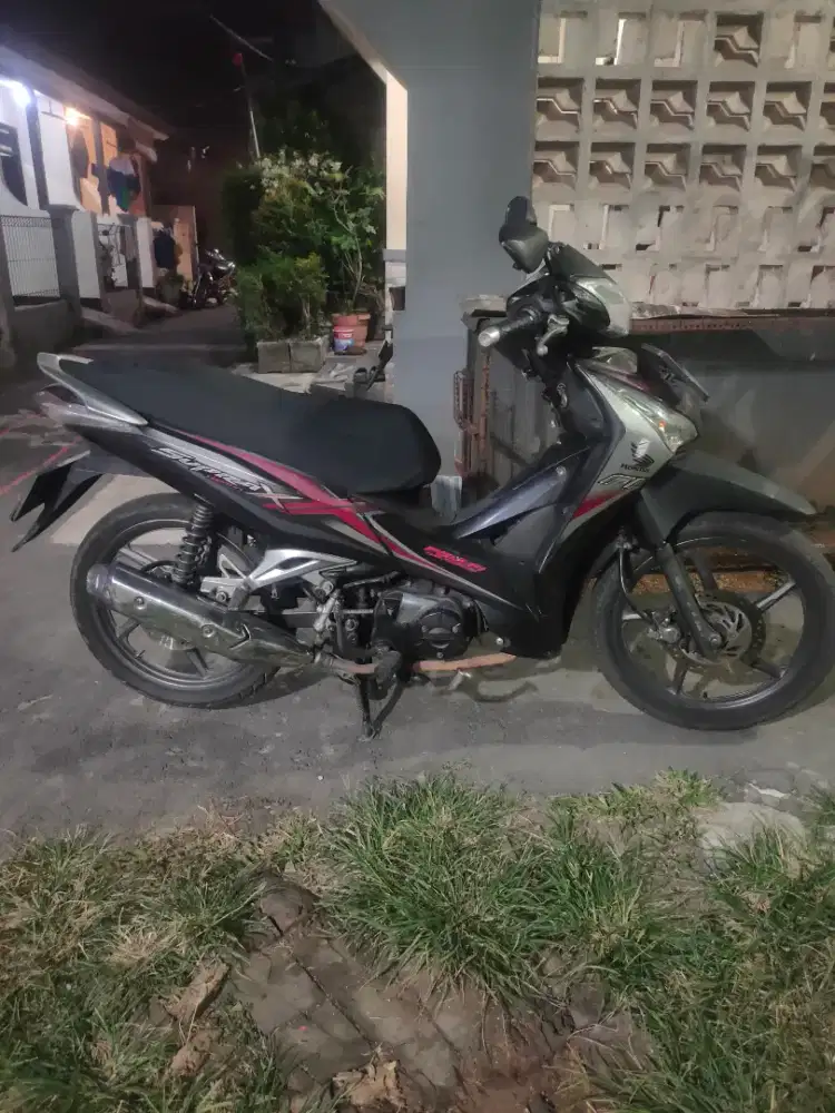 Supra x helm in Fi 2013