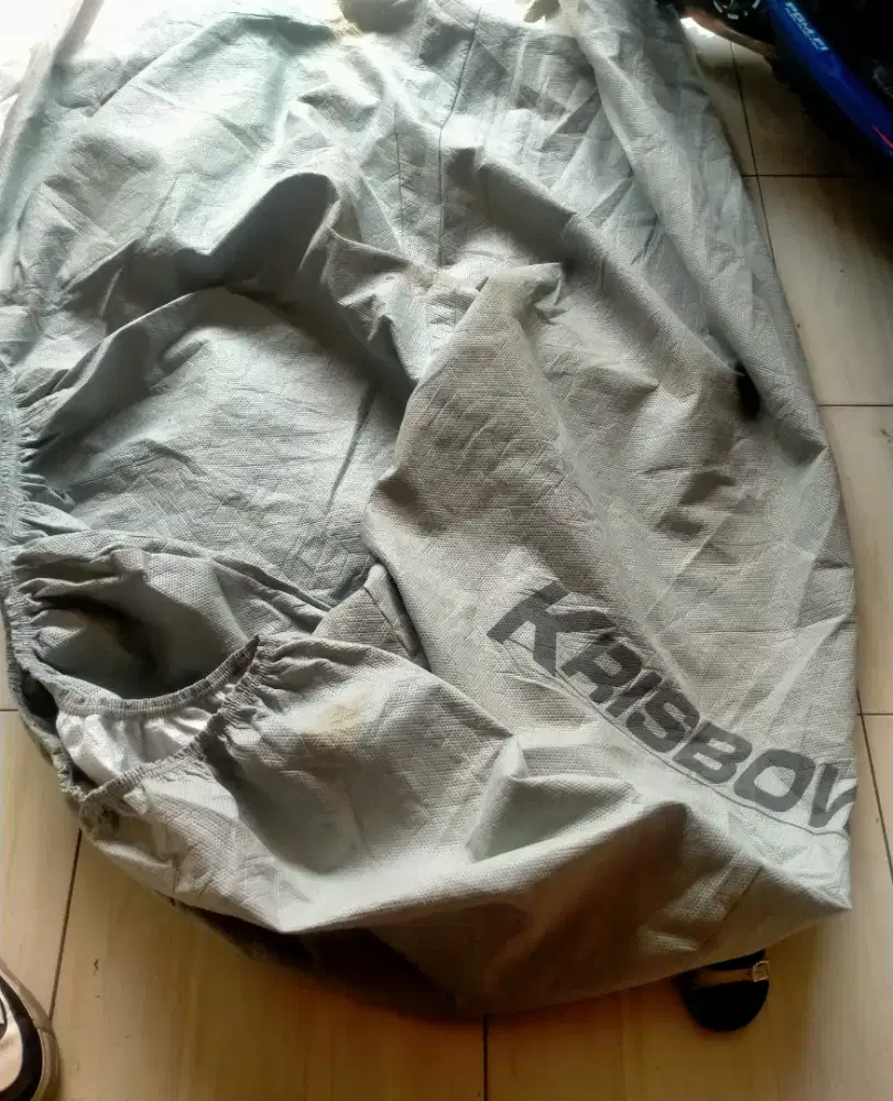 Sarung mobil krisbow