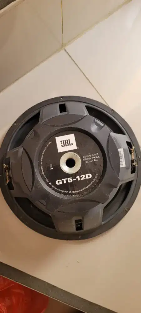 Jual Second Subwoofer JBL GT5-12D