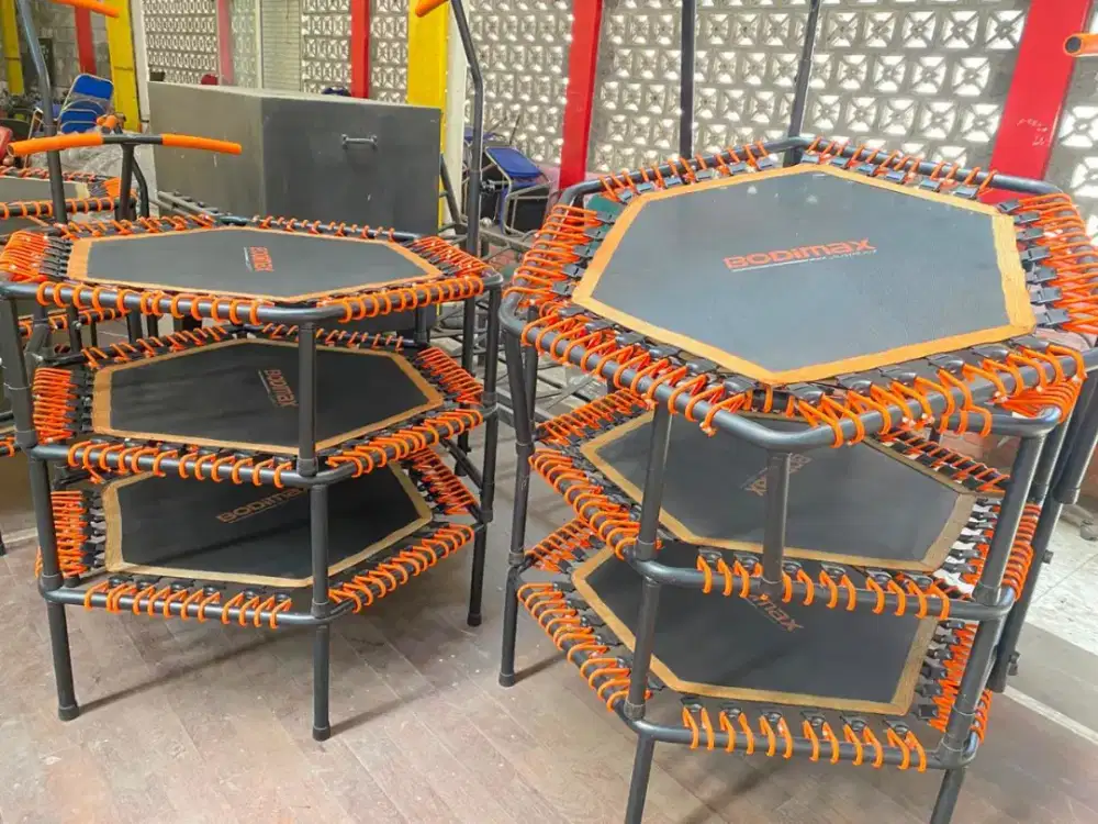 Dijual Trampolin merek Bodimax Jump Fit