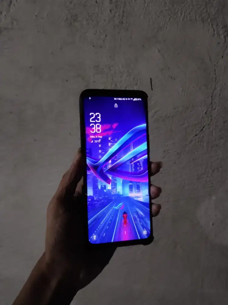 Asus rog Phone 7 RAM 12/256GB mulus fullset
