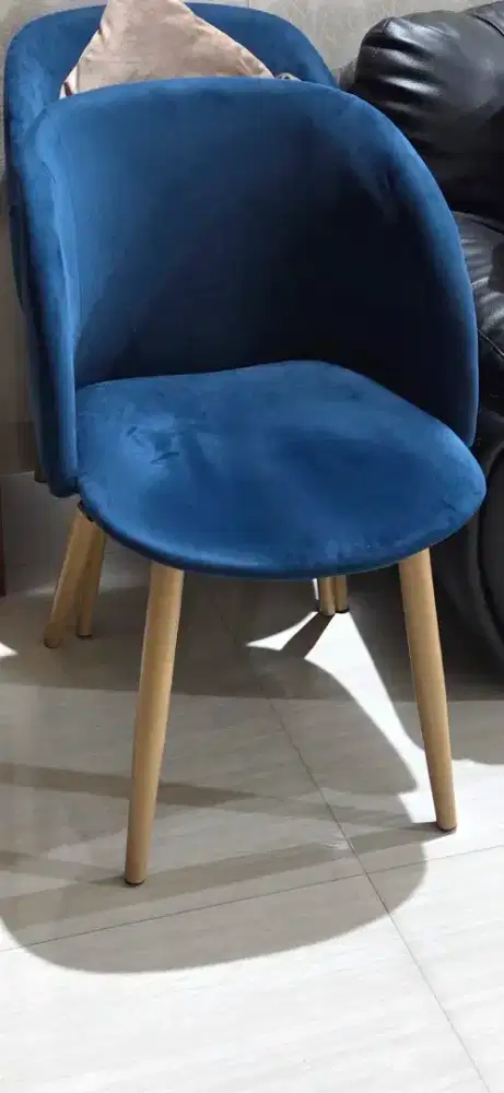 Kursi tamu bahan suede