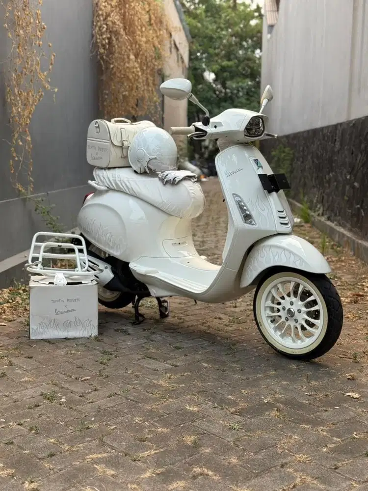 VESPA SPRINT JUSTIN BIEBER (KM 200 PERAK)