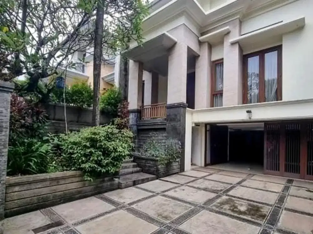Rumah Mewah area Hang Jebat, Kebayoran Baru, Jakarta Selatan